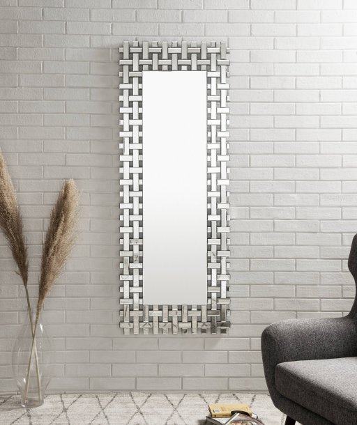 Accent Mirror