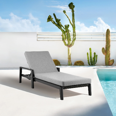 Chaise Lounge