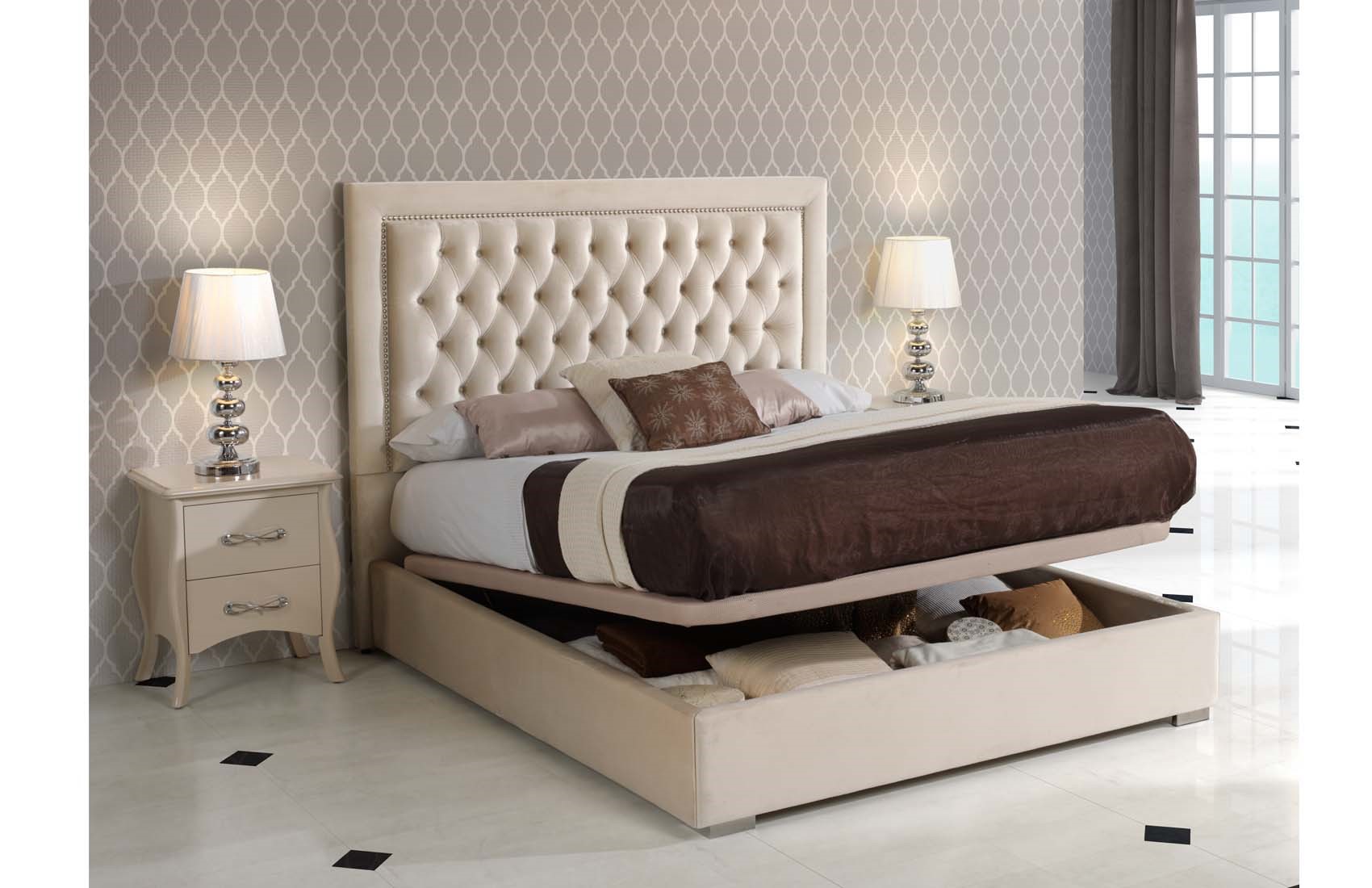 Bed W/Storage