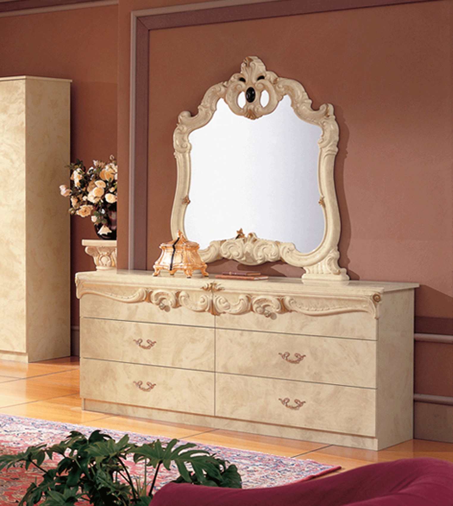 Dresser