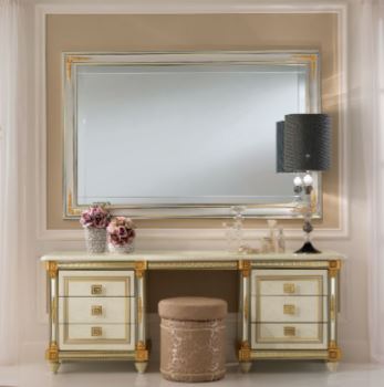 Liberty Night Vanity