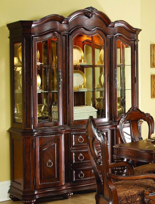 Hutch And Buffet