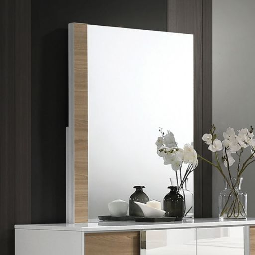 Miror