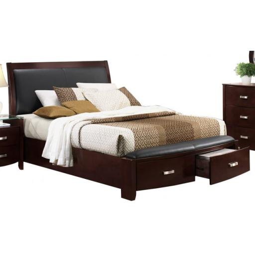 Bed W/Drawers