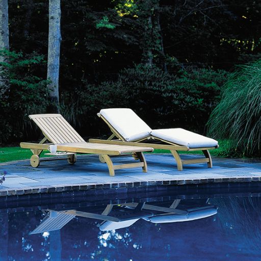 Chaise Lounge