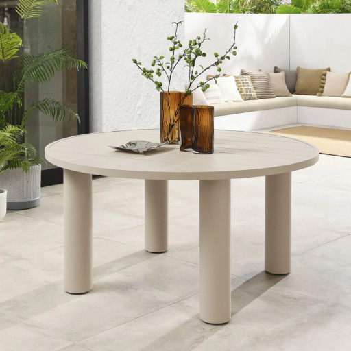 Outdoor Round Dining Table