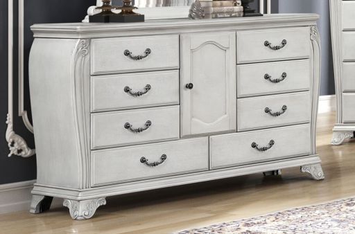 Dresser